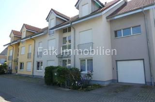 Wohnung kaufen in 68723 Schwetzingen, ***Zuverlässig vermietet. 2 ZKB, Terrasse+2 Stellplätze auf Erbbaurecht in Schwetzingen-Schälzig***