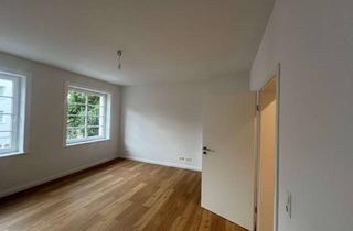 Wohnung kaufen in Dohmeyers Weg 34, 30625 Kleefeld, Erdgeschosswohnung mit eigenem Garten