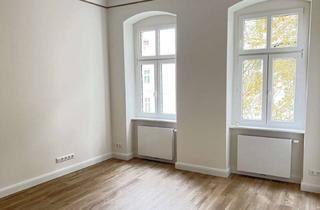 Wohnung kaufen in Berthelsdorfer Straße 11, 12043 Neukölln, Bezugsfreie sanierte 1 Zimmer-Altbauwohnung in Neukölln Rixdorf