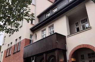 Wohnung kaufen in 06114 Giebichenstein, Großzügige 3-Raumwohnung in Halle-Giebichenstein für Paare oder Familien