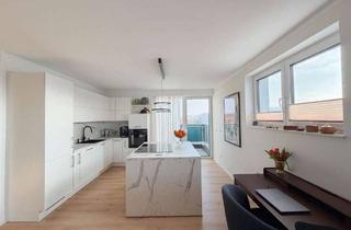 Wohnung kaufen in 96487 Dörfles-Esbach, Exklusive neuwertige DG-Wohnung mit Dachterrasse, Aufzug & Veste-Blick