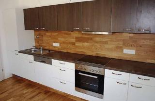 Wohnung mieten in 84028 Peter und Paul, WG-geeignet und ab 01.02.2026 beziehbar!!! Renovierte 4-Zi.-Whg. in Landshut, Nähe FH!