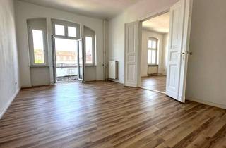 Wohnung mieten in Triftstraße, 13585 Spandau, Ruhige und sonnige 3 Zimmer Wohnung mit Balkon und Wasserblick - frei ab sofort