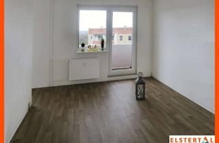 Wohnung mieten in Osterburgstraße 17, 07552 Bieblach-Ost, Ideale Singlewohnung! Neuer Bodenbelag // Bad mit Wanne // Balkon mit super Ausblick!