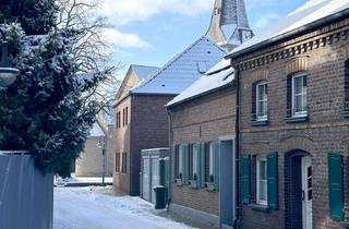 Wohnung mieten in 41564 Kaarst, ++ 3 ZIMMER MIT DACH-TERRASSE UND VIEL ALTBAU-CHARME ++ STELLPLATZ ... gut 86m² im 2.OG