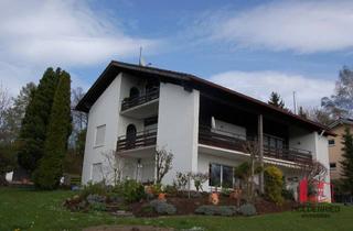 Wohnung mieten in 87733 Markt Rettenbach, Blick über Markt Rettenbach: 4-Zimmer-Wohnung im DG mit Balkon!