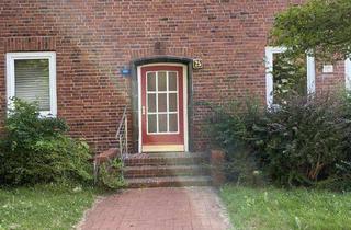 Wohnung mieten in Von-Der-Groeben-Straße 25, 24143 Gaarden-Ost, Gepflegte 2,5-Zimmer-Erdgeschosswohnung in Kiel