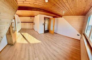 Wohnung mieten in 86415 Mering, Helle 3-Zimmer Dachgeschosswohnung mit Balkon in Mering