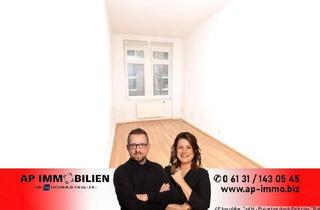 Wohnung mieten in 65185 Wiesbaden, RHEINGAUVIERTEL - Altbaucharme im Hinterhaus: 2 Zimmer, Küche, Bad