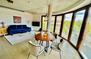 Wohnung mieten in Invalidenstraße, 10115 Mitte, Möbliertes Apartment mit Blick auf den Fernsehturm