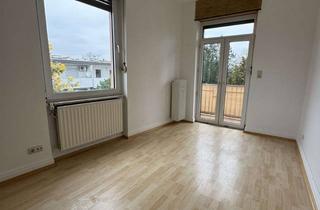 Wohnung mieten in Fachfeldstraße 49, 60386 Fechenheim, 2 Zimmerwohnung in Frankfurt Fechenheim mit Balkon -Befristet auf 3 Jahre- WG geeignet