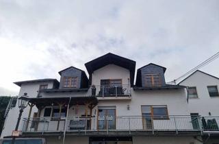 Wohnung mieten in 56321 Rhens, Gepflegte 3-Zimmer-Wohnung im OG mit Balkon und Stellplatz in Rhens