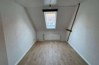 WG-Zimmer mieten in Kniestr. 22, 30167 Nordstadt, 2 Zimmer in 3er-WG frei ! Direkt bei der Uni