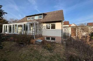 Einfamilienhaus kaufen in 90610 Winkelhaid, Großzügiges und freistehendes Einfamilienhaus mit Doppelgarage in ruhiger Lage von Winkelhaid