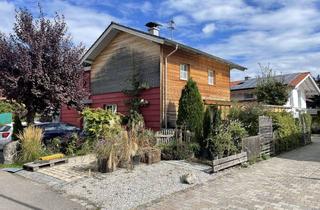 Haus kaufen in 83064 Raubling, Wohnen mit Herz: Gemütliches Schmuckstück mit Potenzial auf attraktiven Grundstück in Raubling