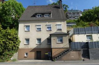 Mehrfamilienhaus kaufen in 58791 Werdohl, Charmantes Mehrfamilienhaus mit drei Wohneinheiten in attraktiver Lage von Werdohl zu verkaufen!