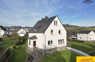 Haus mieten in 59872 Meschede, Erstklassig und umfassend modernisiertes EFH mit Garage und Garten!