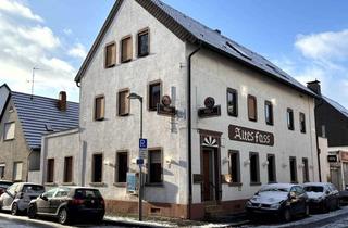 Anlageobjekt in 68307 Sandhofen, Solides Wohn- und Geschäftshaus mit Gaststätte, 3 Wohnungen, 2 Doppelparkern