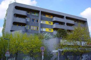 Geschäftslokal mieten in Oranienburger Straße 182, 13437 Wittenau, großes Ladengeschäft zu vermieten