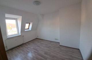Wohnung mieten in 08451 Crimmitschau, Niedliche Dachgeschosswohnung