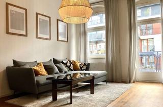 Wohnung kaufen in Gotlandstraße, 10439 Prenzlauer Berg, Helle Altbauwohnung mit Balkon, saniert und möbliert im Prenzlauer Berg