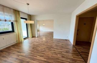 Wohnung kaufen in 71334 Waiblingen, Helle 3,5-Zi.-Wohnung mit Garage & überdachtem Balkon – gepflegt & einladend!