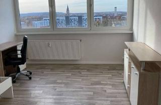 Wohnung mieten in Woldegker Straße 30, 17033 Katharinenviertel, Möblierte 1- Zimmer Wohnung ab sofort Whg. 1111