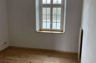 Wohnung mieten in Hostert 13, 41366 Schwalmtal, Denkmalschutzobjekt - saniert - 4 Zimmer Wohnung (H13-WE11-E0318)