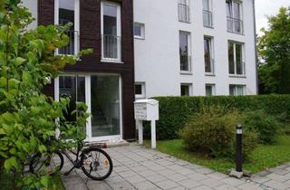 Wohnung mieten in Käthe-Kollwitz-Str., 82152 Planegg, Elegante 2-Zimmer-Gartenwohnung mit viel Gartenfläche