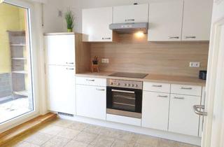 Wohnung mieten in Genossenschaftsstraße 58, 75173 Südweststadt, Vollständig sanierte, exklusive zwei Zimmer Wohnung mit schöner großer Terasse und toller Aussicht