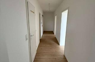 Wohnung mieten in Rauhe Egge 81, 58456 Witten, Renovierte 2-Zimmer Wohnung in Witten-Buchholz