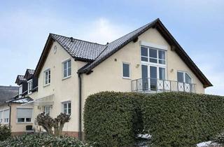 Wohnung mieten in 67269 Grünstadt, Großzügige 4-Zimmer-Dachgeschosswohnung (ca. 177 m²) auf schönem Weingut in Asselheim