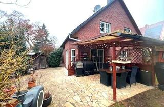 Einfamilienhaus kaufen in 14612 Falkensee, Bezugsfreies geräumiges Einfamilienhaus mit großem Garten