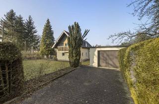 Doppelhaushälfte kaufen in Karlsfelder Straße 276, 80995 Feldmoching-Hasenbergl, Charmante Doppelhaushälfte mit großem Grundstück, Balkon & Nebengebäude im Münchner Norden