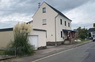 Einfamilienhaus kaufen in Limbacher Straße 17, 53902 Bad Münstereifel, Einfamilienhaus in Bad Münstereifel mit Einliegerwohnung
