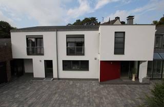 Einfamilienhaus kaufen in Forstwaldstraße 144, 47804 Benrad-Süd, Einzigartiges Einfamilienhaus mit 7 Zimmern in Krefeld-Lindental