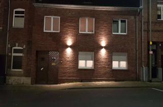 Haus mieten in Martin-Heyden-Straße 16, 52511 Geilenkirchen, Reihenhaus in Geilenkirchen mit Stellplatz und Garten