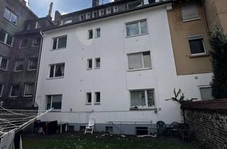 Anlageobjekt in Kleine Flurstraße 10, 42275 Barmen, Mehrfamilienhaus mit Entwicklungspotenzial in ruhiger Wohnlage von Wuppertal