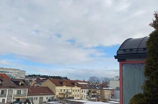 Wohnung kaufen in 83301 Traunreut, Mitten im Leben-Wohnung im Ortskern von Traunreut mit Raum für Ihre Wohnideen