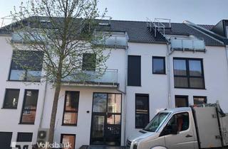 Wohnung kaufen in 53179 Bonn, Attraktive Maisonettewohnung mit Dachterrasse und TG-Stellplatz inkl. Küche und geringem Hausgeld