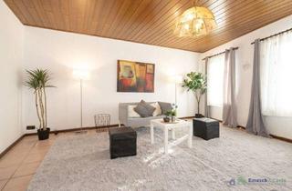 Wohnung kaufen in 55218 Ingelheim, Ingelheim - Haus im Haus - Eigentumswohnung mit reichlich Nebenflächen, Garten u. Ausbaureserve