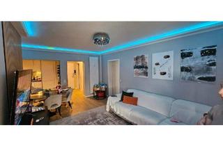 Wohnung kaufen in 41564 Kaarst, Kaarst - Sanierte 3-Zimmerwohnung mit Balkon und TG-Stellplatz PRIVATE