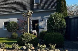 Doppelhaushälfte kaufen in 24145 Kiel, Kiel - Charmante Doppelhaushälfte mit offenem Wohnkonzept