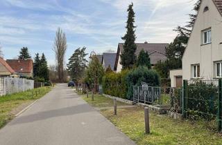 Einfamilienhaus kaufen in 15366 Neuenhagen, Neuenhagen bei Berlin - Altbau mit Charakter - freistehendes Einfamilienhaus mit großem Garten & Kachelöfen