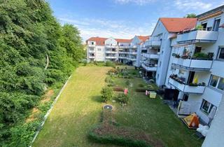 Wohnung kaufen in 04600 Altenburg, Vermietete DG-Wohnung mit Balkon und TG-Stellpatz in bester Lage von Altenburg zu verkaufen