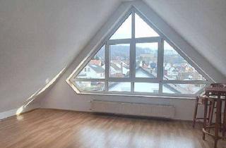 Wohnung kaufen in 63755 Alzenau, 3,5 Zi.- Maisonette-Wohlfühlwohnung mit Dachloggia und Garage in Alzenau-Wasserlos!