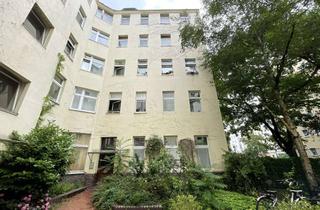 Wohnung kaufen in 10553 Berlin, +++ Bezugsfreie 3-Zi.-Altbauwhg. im Seitenflügel – Helle Ost-/Südausrichtung mit viel Tageslicht +++