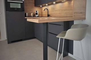 Wohnung kaufen in 41179 Dorthausen, Stilvolles Wohnen am Borussia Park - voll möbliert