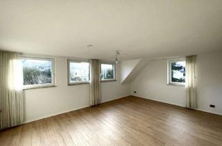 Wohnung kaufen in 45239 Werden, Heiter mit Aussicht!Dachgeschoss-Wohnung in Essen - Werden