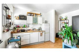 Wohnung kaufen in 50735 Niehl, Zwei Zimmer im Dachgeschoss in gefragter Lage von Köln Niehl